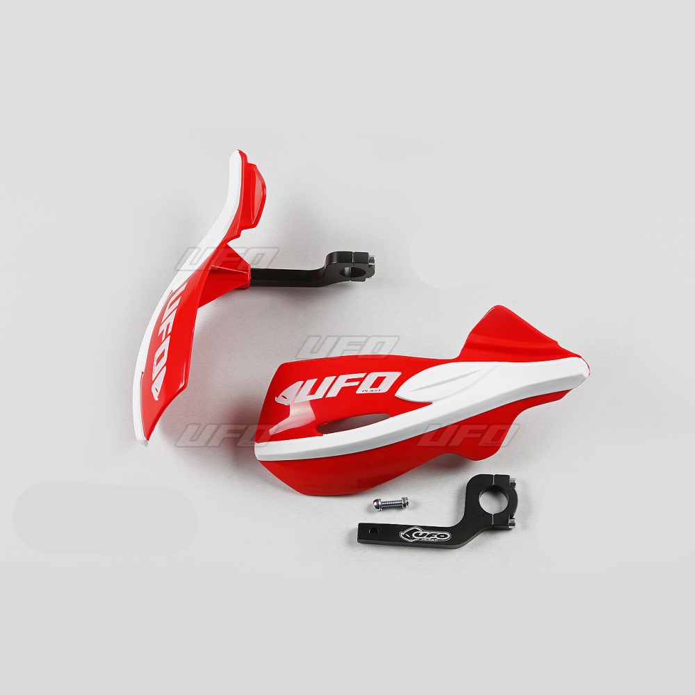 Paire de protège-mains UFO PATROL universel rouges PM01642-070