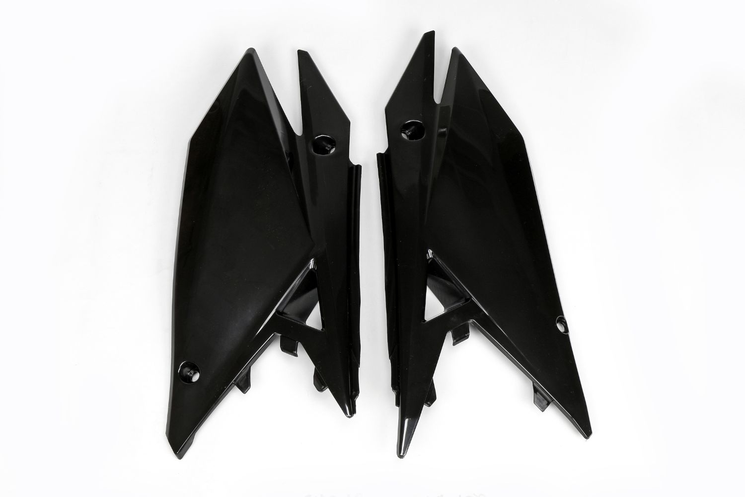 Plaques latérales porte-numéro Suzuki RMZ 250 (19-26) noirs SU04942-001